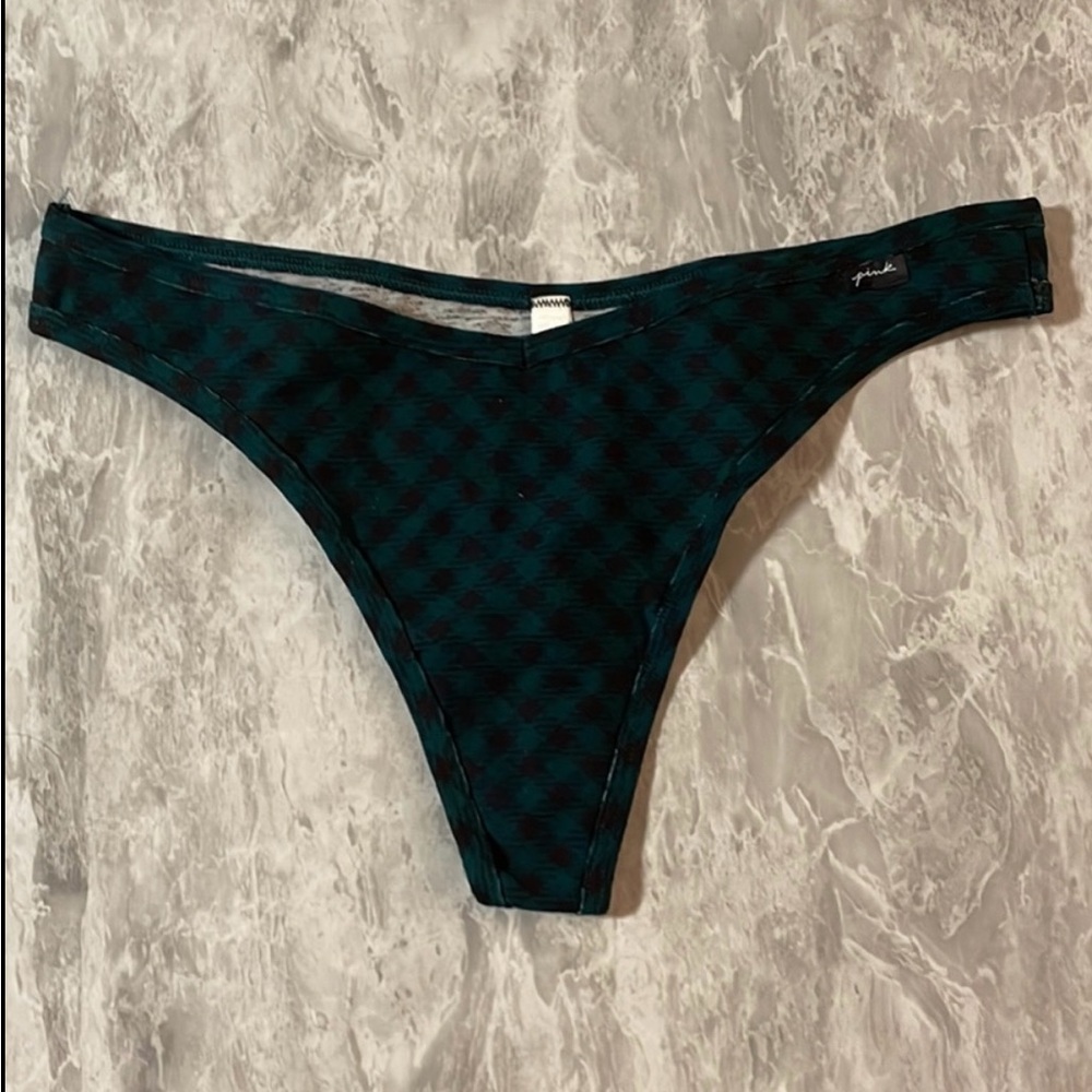 New Victorias Secret Pink Panty Thong‎ Large